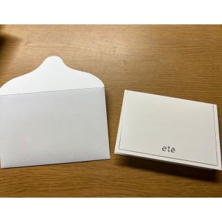 エテ(ete)のete  メッセージカード(ピアス)