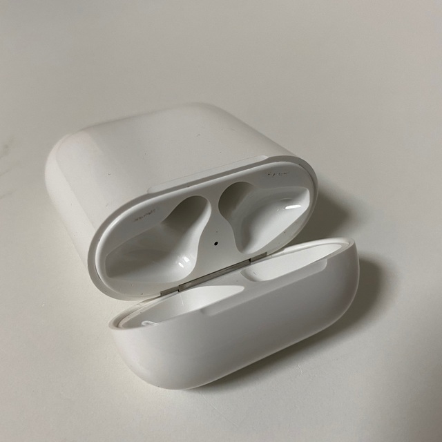 Apple AirPods（エアポッド） 第1世代 3