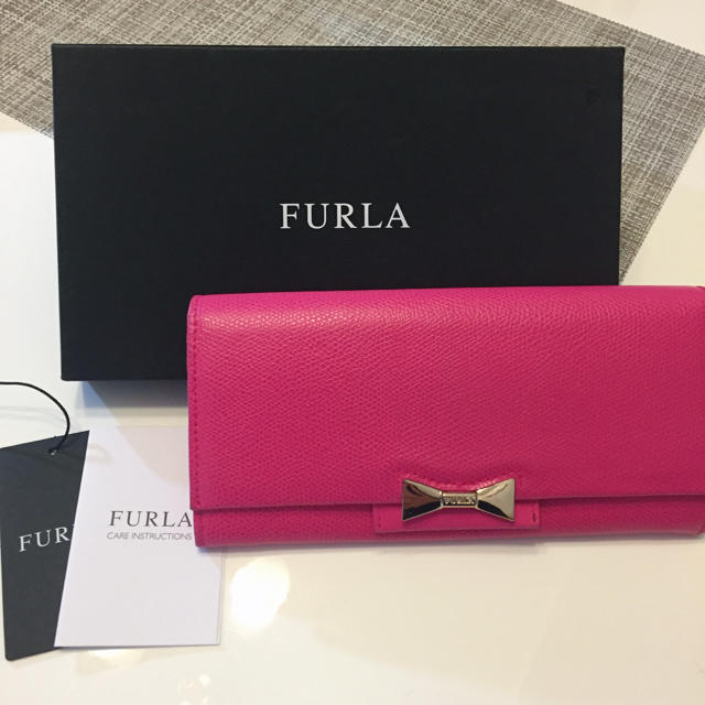 Furla - 正規品！美品！フルラリボン長財布ピンクの通販 by yume｜フルラならラクマ