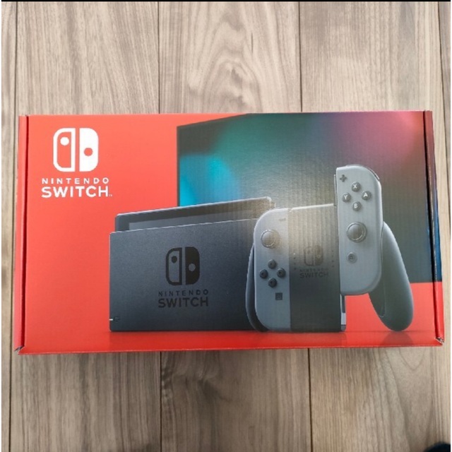 値引き！23日まで！　ほぼ新品　新型　Nintendo Switch 本体