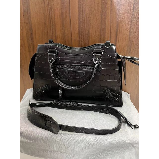 春新作の Balenciaga - BALENCIAGA ネオクラシックシティ ブラック