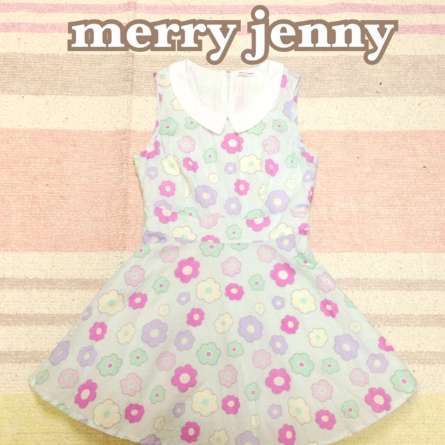 merry jenny(メリージェニー)のmerry jenny♡フラワーワンピ レディースのワンピース(ミニワンピース)の商品写真