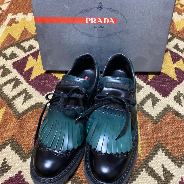 PRADA(プラダ)のプラダ　39 レディースの靴/シューズ(ローファー/革靴)の商品写真