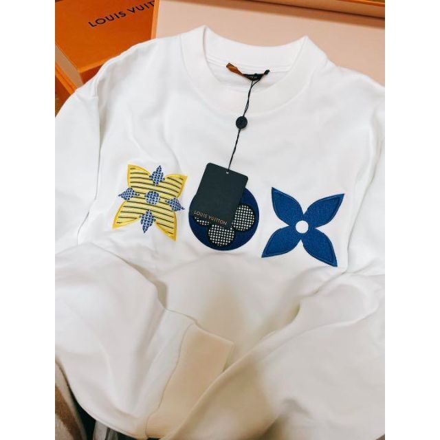 新品 ルイ・ヴィトン フラワーモノグラムエンブロイダリー スウェット
