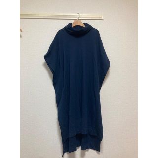 ザラ(ZARA)のトップス  ネイビー タートルネック(ロングワンピース/マキシワンピース)