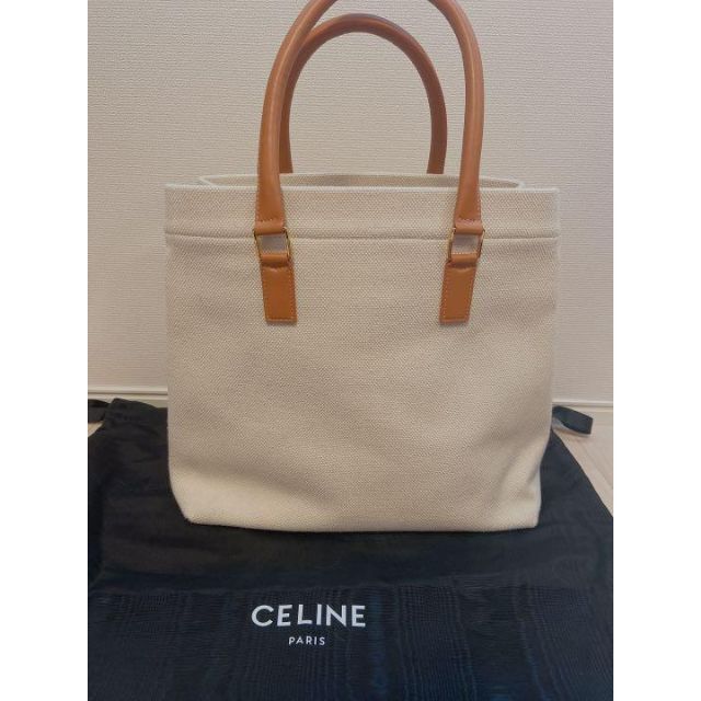 ほぼ新品同様 Celine セリーヌ カバトートバッグ ロゴプリント 商品の