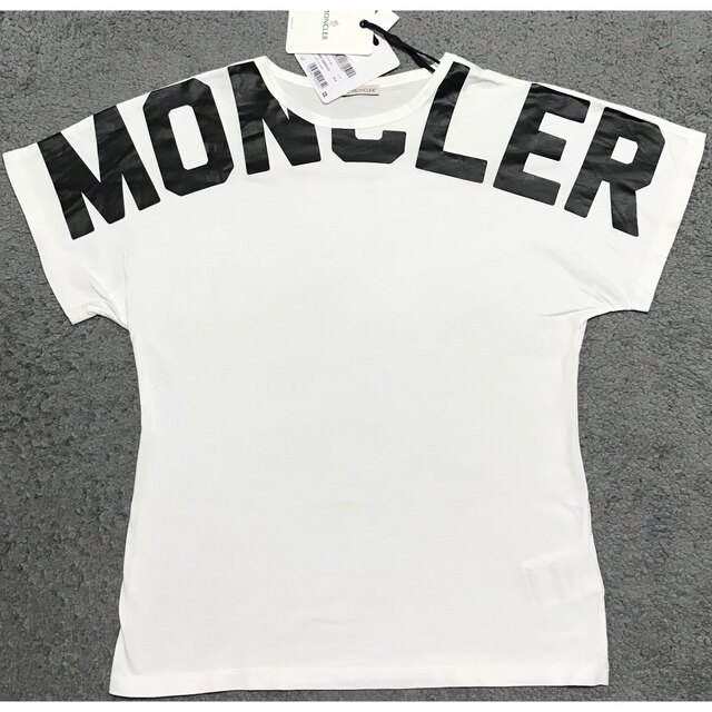 MONCLER(モンクレール)のmonclerプリントロゴTシャツ メンズのトップス(Tシャツ/カットソー(半袖/袖なし))の商品写真