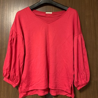 ジーユー(GU)のGU トップス　バルーン袖　ピンク(Tシャツ(長袖/七分))