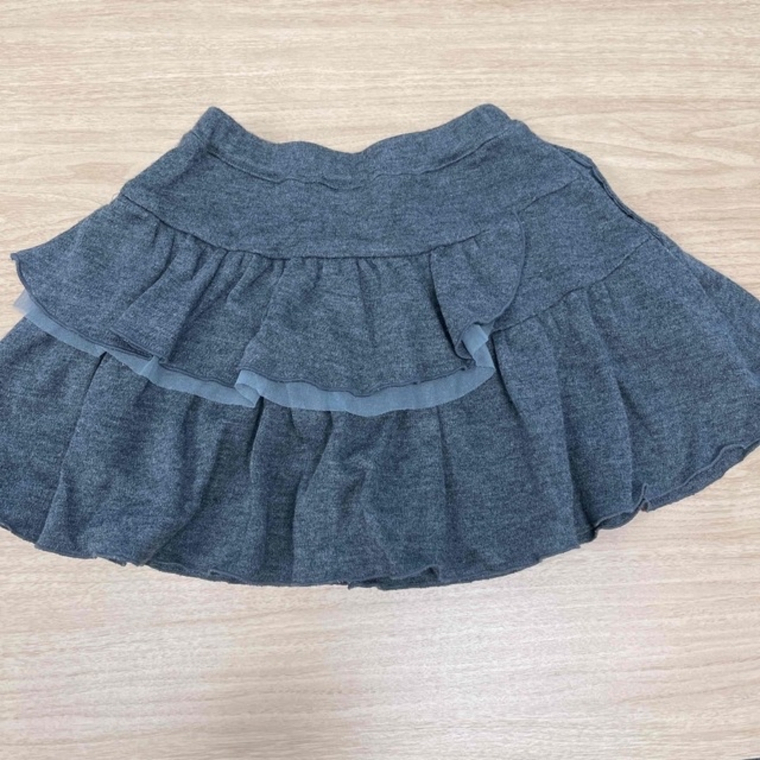 Parents Dream(ペアレンツドリーム)のペアレンツ ドリーム グレー スカート 120 キッズ/ベビー/マタニティのキッズ服女の子用(90cm~)(スカート)の商品写真