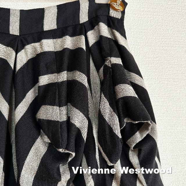 【Vivienne Westwood】ORBボタン バルーン ヘムスカート