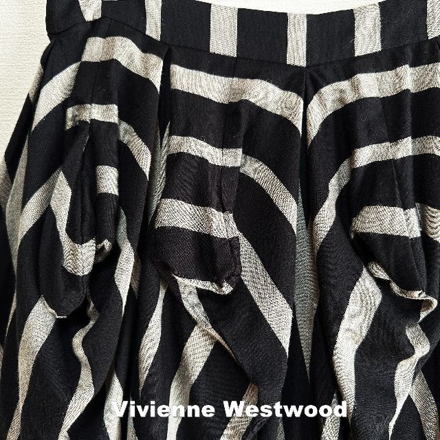 【Vivienne Westwood】ORBボタン バルーン ヘムスカート