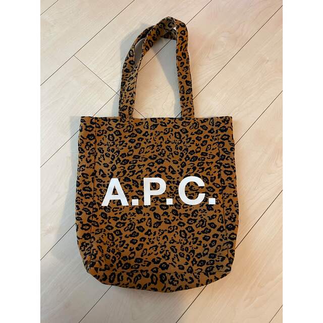 A.P.Cトートバッグ