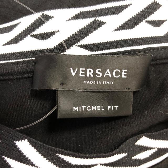 VERSACE(ヴェルサーチ)のヴェルサーチ 半袖Tシャツ サイズS メンズ メンズのトップス(Tシャツ/カットソー(半袖/袖なし))の商品写真