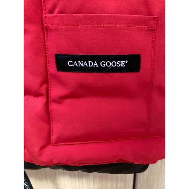 CANADA GOOSE(カナダグース)のカナダグース　ダウンベスト メンズのジャケット/アウター(ダウンベスト)の商品写真