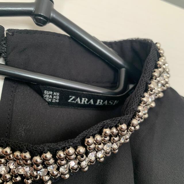 ZARA(ザラ)のハイネックビジュートップス レディースのトップス(カットソー(半袖/袖なし))の商品写真