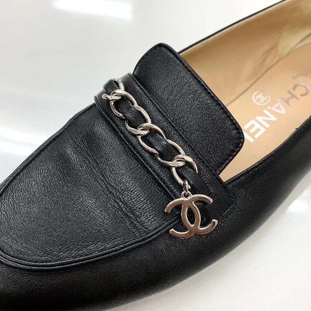 CHANEL - 4586 シャネル レザー ココマーク チェーン ローファー
