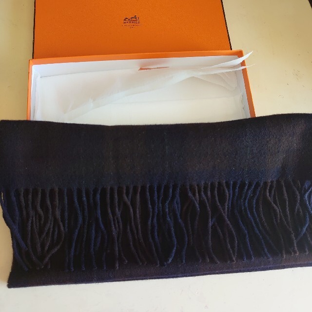 エルメス HERMES ソルド品。カシミヤ 100%チェック マフラ ー138cm幅