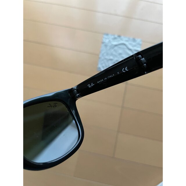 Ray-Ban(レイバン)のrayban サングラス 折りたたみ式 メンズのファッション小物(サングラス/メガネ)の商品写真