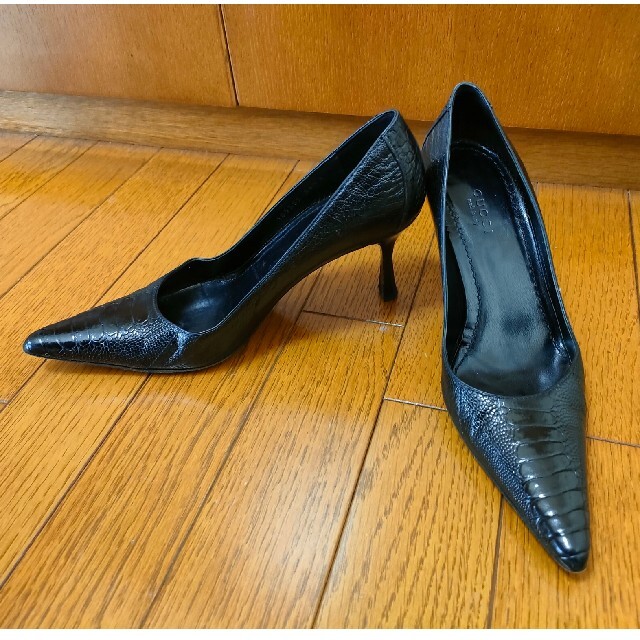 GUCCI グッチ オーストレッグ/ダチョウ足革 パンプス ブラック 36.5-