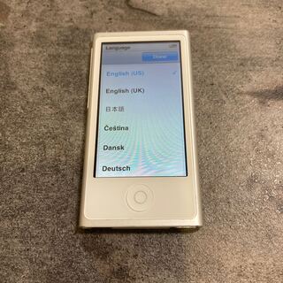 アイポッド(iPod)の38153T iPod nano7世代　16GB シルバー　中古品　比較的美品(ポータブルプレーヤー)