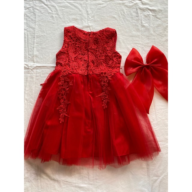 赤　フォーマルドレス キッズ/ベビー/マタニティのキッズ服女の子用(90cm~)(ドレス/フォーマル)の商品写真