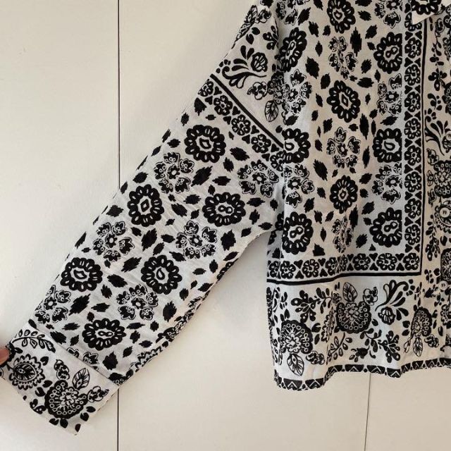 高価値 X ZARA ザラ BASIC ベーシック ペイズリーブラウス 花柄 tdh-latinoamerica.de