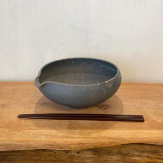 新品　陶器　陶芸作家　ブラウンの片口鉢　A(食器)