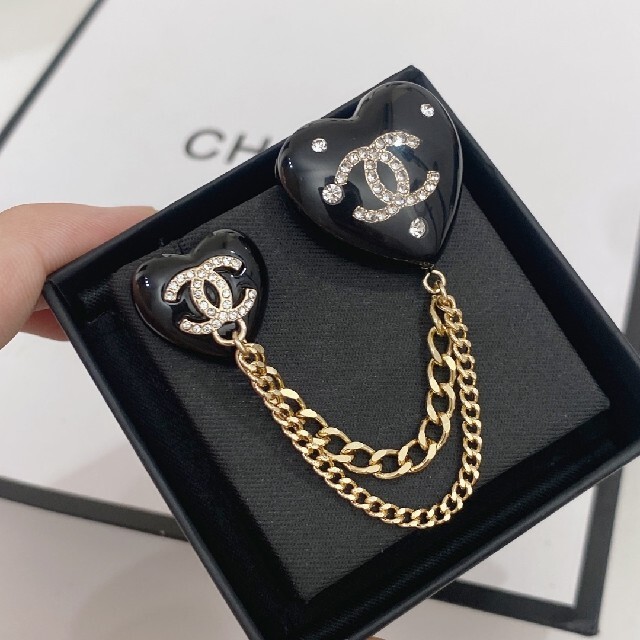 【正規取扱店】アクセサリー店舗良い レシート付き、CHANELシャネル ハート ブローチ
