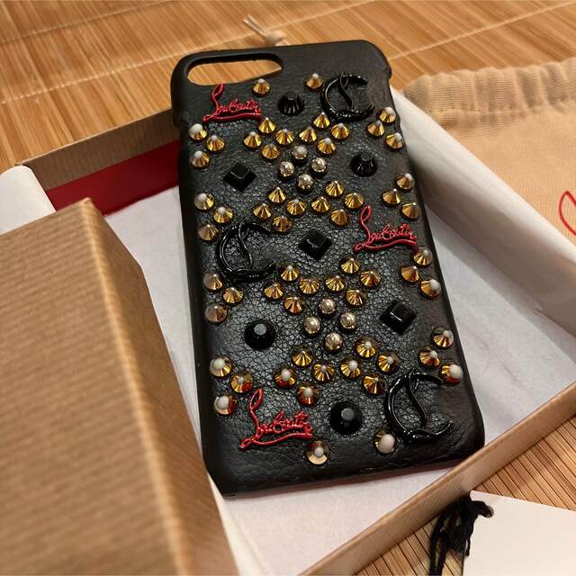 Christian Louboutin(クリスチャンルブタン)のChristian Louboutin★クリスチャンルブタン　iphoneケース スマホ/家電/カメラのスマホアクセサリー(iPhoneケース)の商品写真