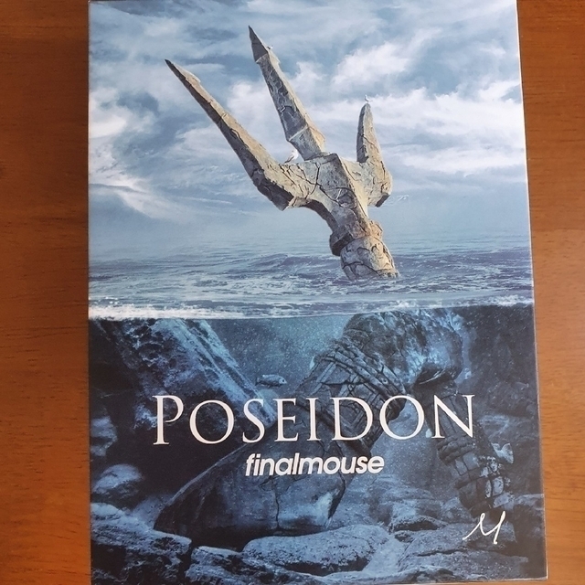 Finalmouse Starlight-12 Poseidon MediumPC/タブレット