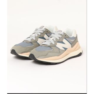 ニューバランス(New Balance)の専用になります！NEW BALANCE スニーカー M5740LLG(スニーカー)