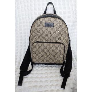 グッチ リュックの通販 2,000点以上 | Gucciを買うならラクマ