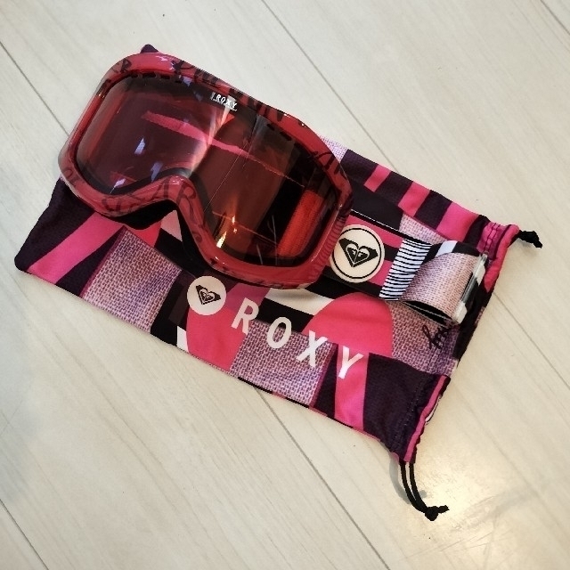 Roxy(ロキシー)の【ミッチー様専用】Roxy ゴーグル＆手袋 スポーツ/アウトドアのスノーボード(ウエア/装備)の商品写真