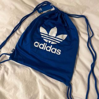 アディダス(adidas)の【adidas】未使用アディダス巾着　ナップサック　ジム(ショルダーバッグ)