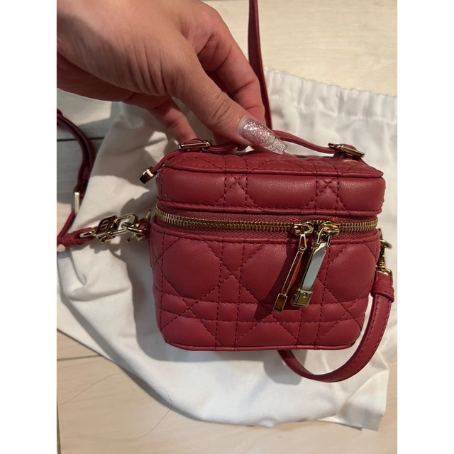 Christian Dior - 【Dior マイクロ バニティ 新品未使用品】の Christian Dior - 【Dior マイクロ バニティ 新品未使用品】の