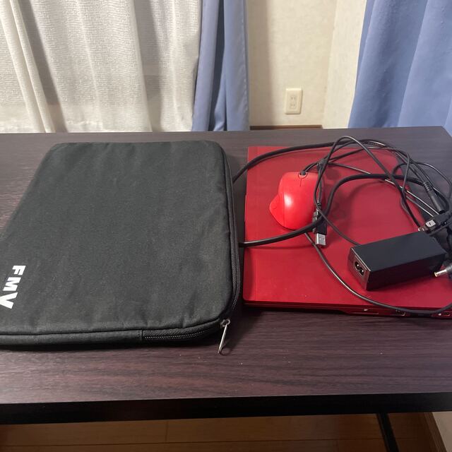 【富士通/ノートPC】LIFEBOOK UH75/C3 FMVU75C3R 4