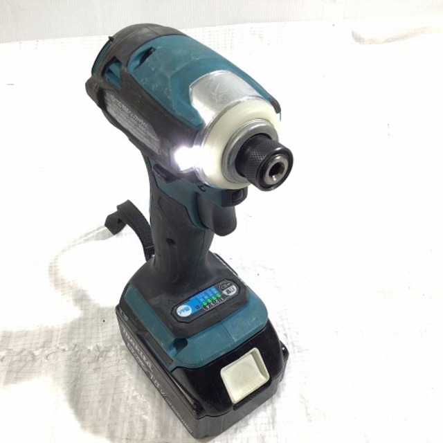 ☆品☆makita マキタ 18V 充電式インパクトドライバ TD172D バッテリー2個(18V 5.0Ah) 充電器 ケース付き 60235