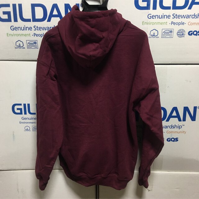 GILDAN(ギルタン)のGILDANギルダンのパーカー@マルーン@ワインレッド★Mサイズ。 メンズのトップス(パーカー)の商品写真