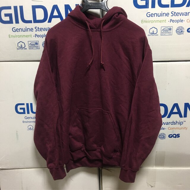 GILDAN(ギルタン)のGILDANギルダンのパーカー@マルーン@ワインレッド★Mサイズ。 メンズのトップス(パーカー)の商品写真