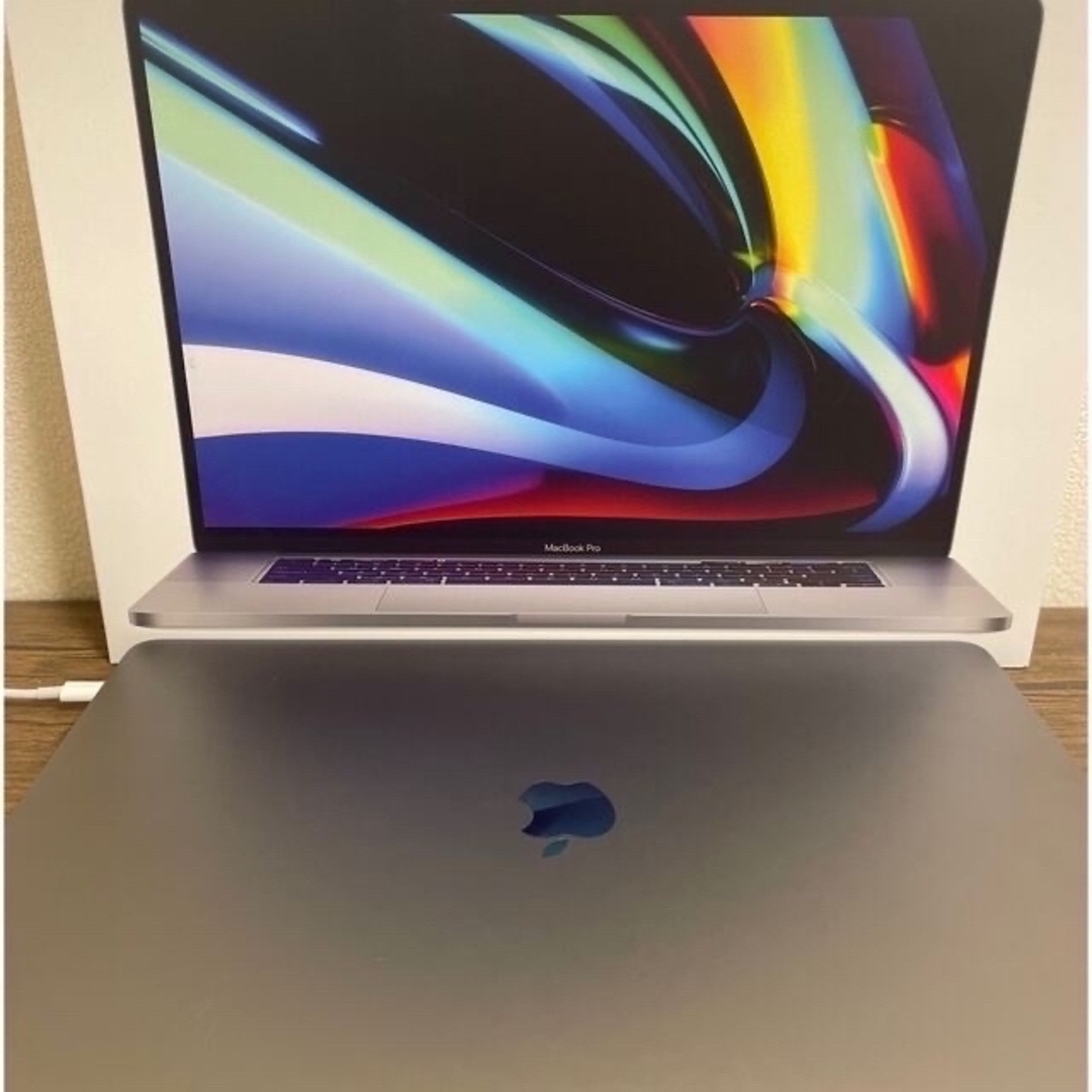 Mac (Apple)(マック)のAPPLE MacBook Pro MACBOOK PRO MVVJ2J/A スマホ/家電/カメラのPC/タブレット(ノートPC)の商品写真