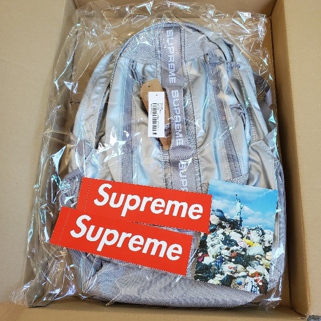 【新品未使用】Supreme FW22 Backpack "Silver" 3