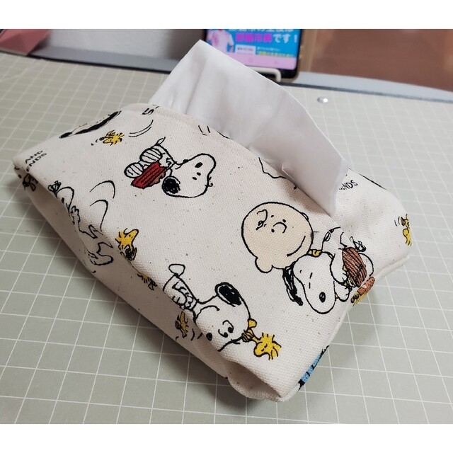 SNOOPY(スヌーピー)の卓上ティシュケース スヌーピーハンドメイド ハンドメイドのファッション小物(その他)の商品写真