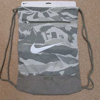 ナイキ(NIKE)の新品未使用　ナイキ　NIKE　ブラジリアンジムサック　18L ナップサック ナイ(バッグパック/リュック)