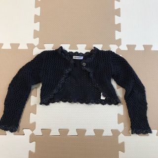 プチバトー(PETIT BATEAU)のトワポム3pommes レース編みボレロ　紺色　86㎝　ビドゥイエ(カーディガン)