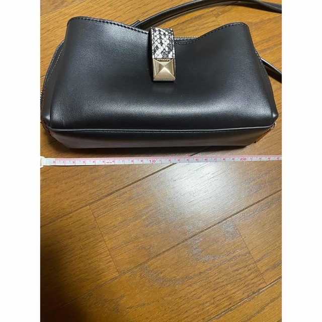 VIVAYOU(ビバユー)のビバユー　お財布ショルダー レディースのバッグ(ショルダーバッグ)の商品写真