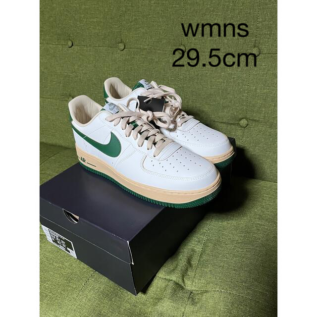 スニーカーNike WMNS Air Force 1 Green and Muslin