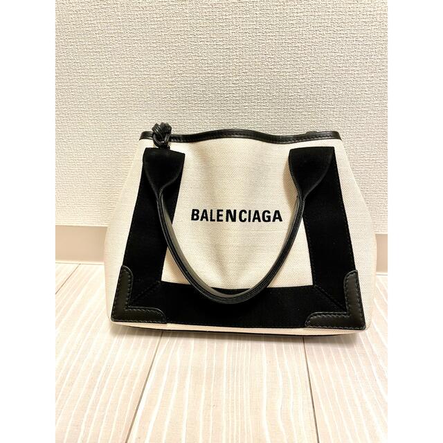 BALENCIAGA BAG(バレンシアガバッグ)のBALENCIAGA スモールカバス レディースのバッグ(ショルダーバッグ)の商品写真