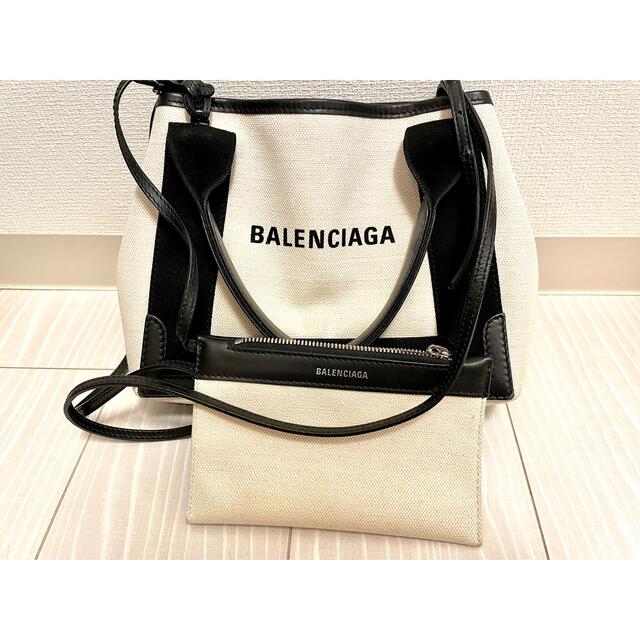 BALENCIAGA BAG(バレンシアガバッグ)のBALENCIAGA スモールカバス レディースのバッグ(ショルダーバッグ)の商品写真