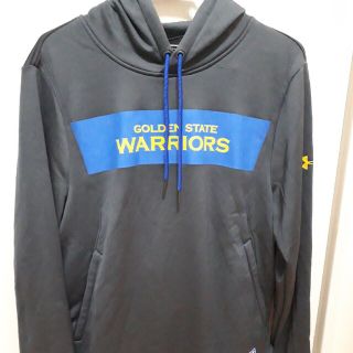 アンダーアーマー(UNDER ARMOUR)の【新品】アンダーアーマー NBA DubsコンバインプルオーバーパーカーLサイズ(パーカー)