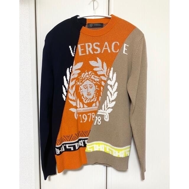 【美品】Versace ヴェルサーチ メデューサ　ニット　セーター マルチカラー